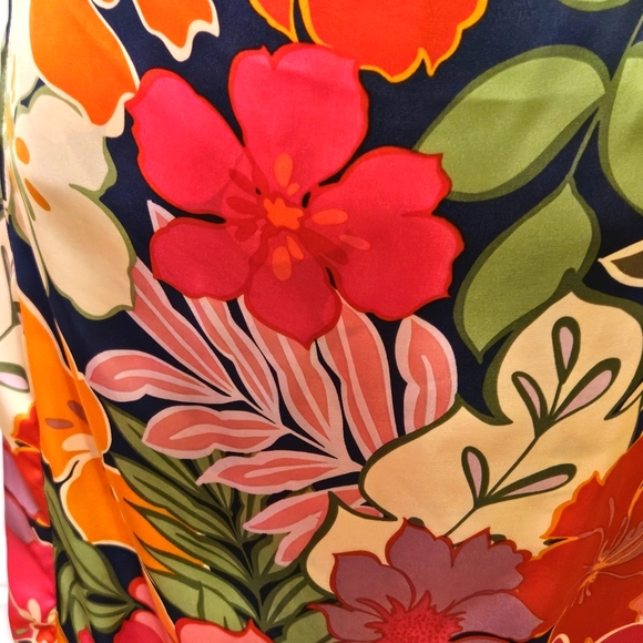 NATIVE CHIC Hot Pink/Green Multi-Color Tropical Satin Wrap Midi Dress, Large - Picture 4 of 16